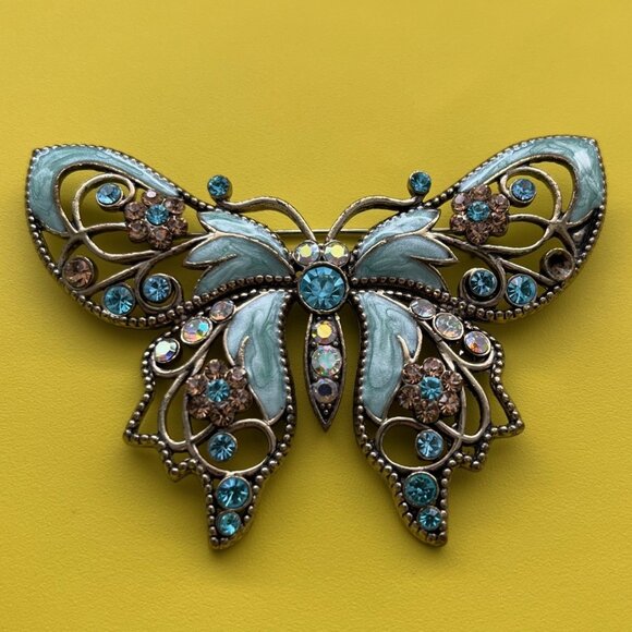 Bundle - Avon Rhinestone Butterfly Brooch, Aquamarine and Multicolor, 3x2 inches - Picture 8 of 9